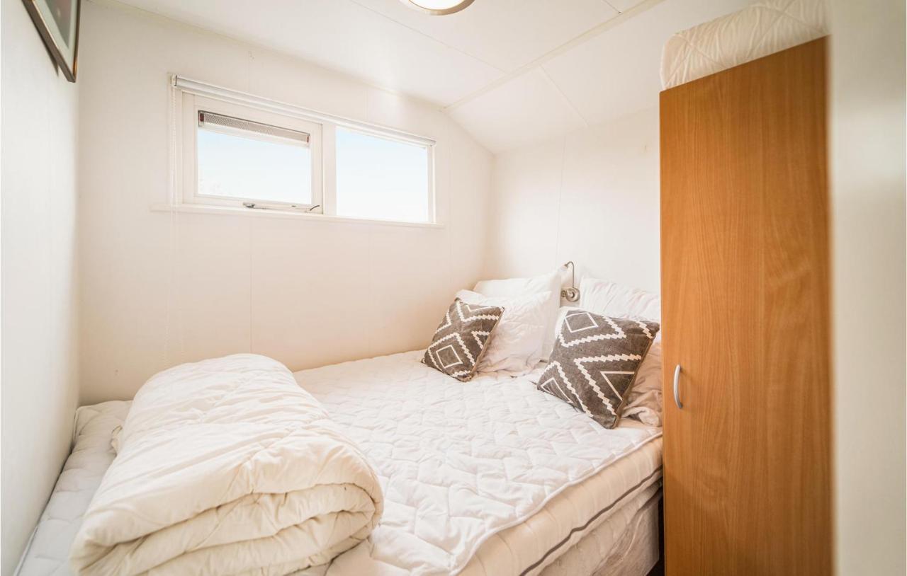 3 Bedroom Pet Friendly Home In Tzummarum Екстер'єр фото